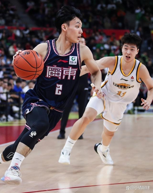 意大利杯倒计时；深圳男篮冲刺阶段回应争议；细节引发关注；信心回归；轮换策略被讨论的简单介绍-尊龙娱乐