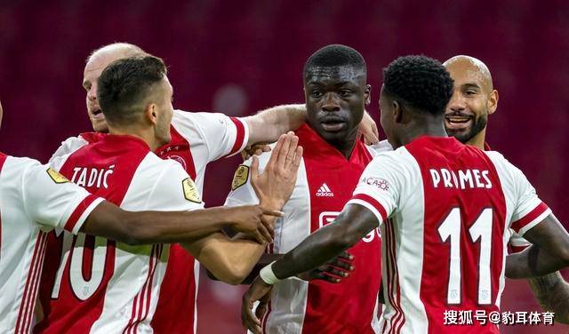 包含今晚阿贾克斯调整名单以备足总杯，临场应变环节打磨，球迷炸锅，球探报告显示潜力的词条-尊龙娱乐平台